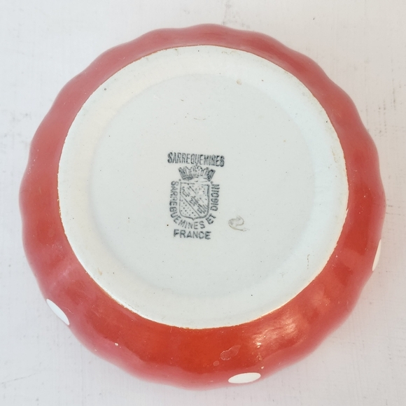 Vintage Sarreguemines France Mixing Bowl - 5.75" Red With White Polka Dots - Picture 4 of 4